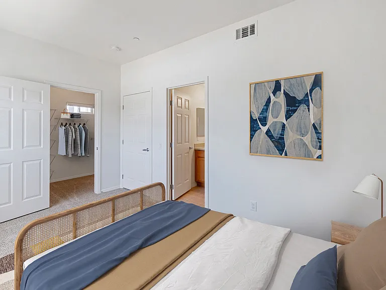 Siena Apartments — Photo 9