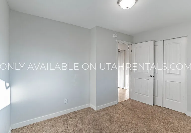 479 S 200th St E — Photo 15