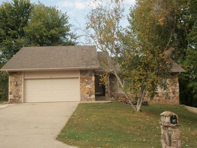 107 N Eastwood Dr, Nixa, MO, 65714