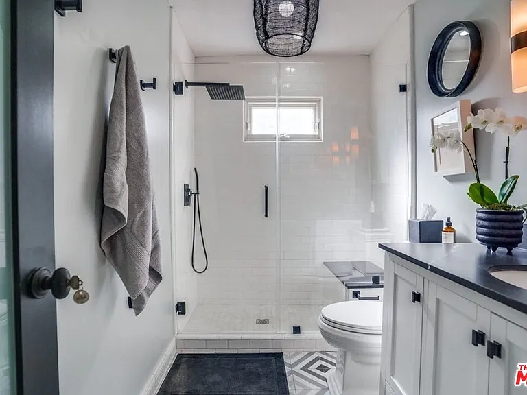 1574 Murray Dr — Photo 23