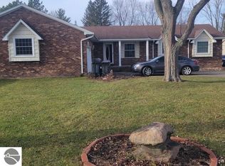 4376 Hedgethorn Cir, Burton, MI 48509