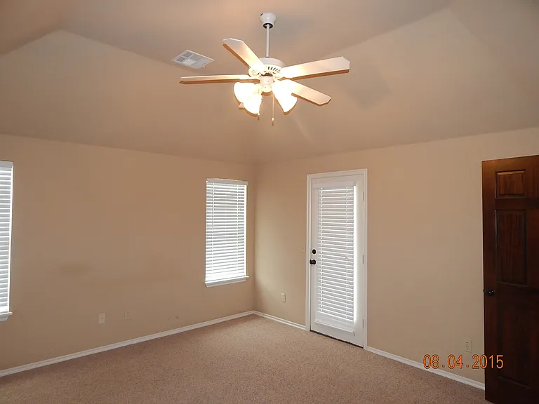 2324 NW 151st St — Photo 17