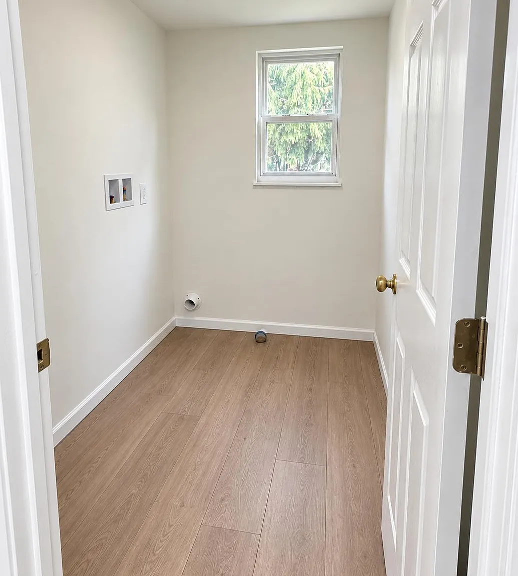 3 bed, 2016 sqft, $2,400 — Photo 3