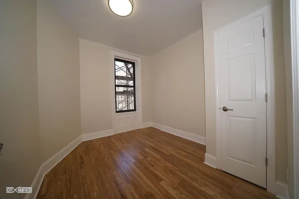 Rented by Citi Habitats | media 31