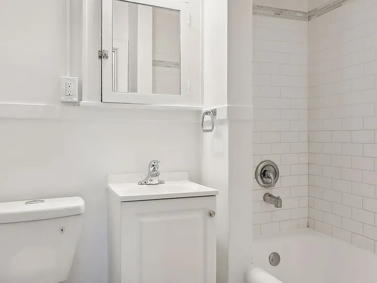 3004 Ottawa Ave S — Photo 17