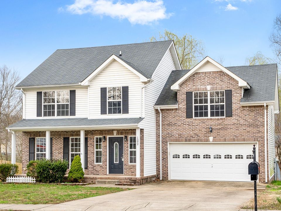 1st image of 1592 Cedar Springs Cir