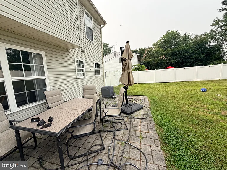 12 Peachton Ln — Photo 31