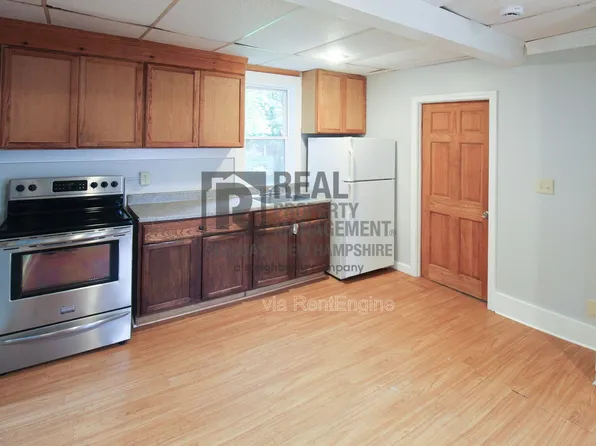 36 South St, Somersworth, NH 03878