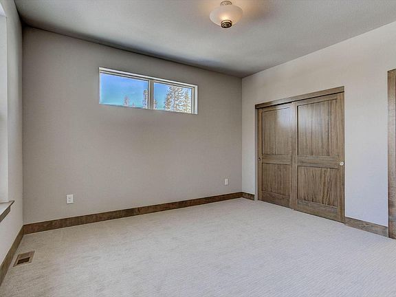 4th image of 7 Saddle Horn Way