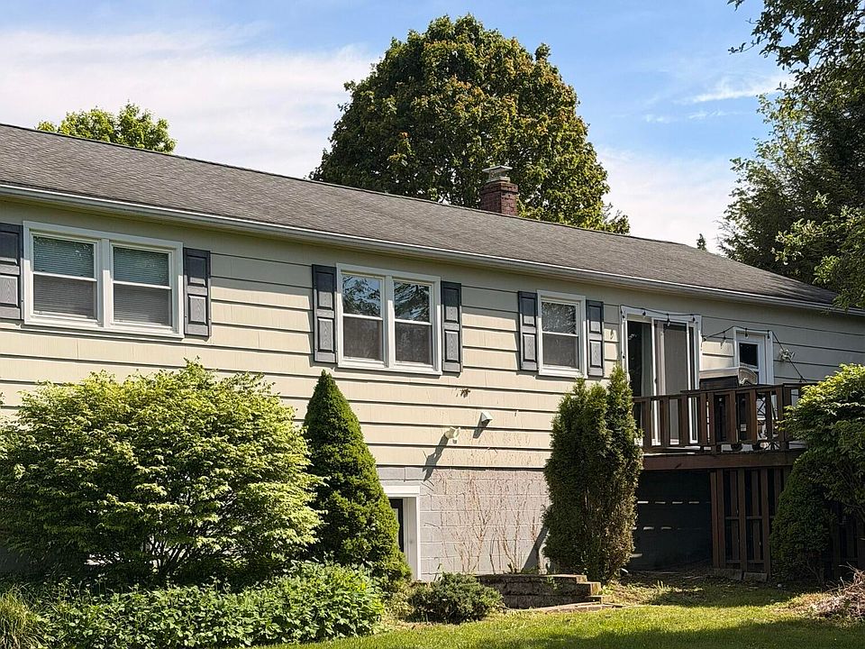 1st image of 1 Maple Lane