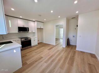 17451 Keswick St, Northridge, CA 91325