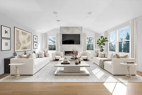 40 Hewlett Ln Photo 1