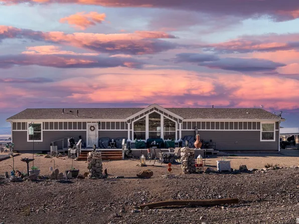 12710 Carson Dr, Lovelock, NV 89419