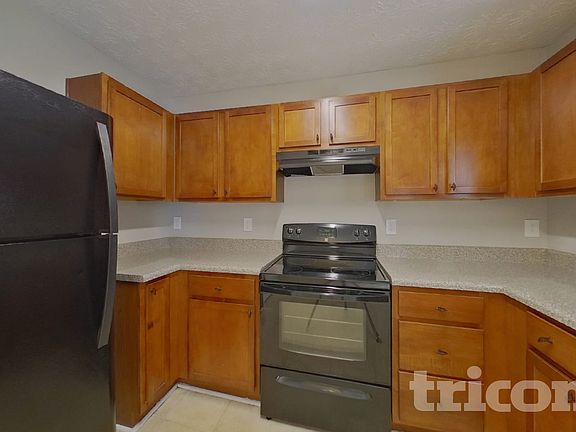 5th image of 741 Georgetown Ln