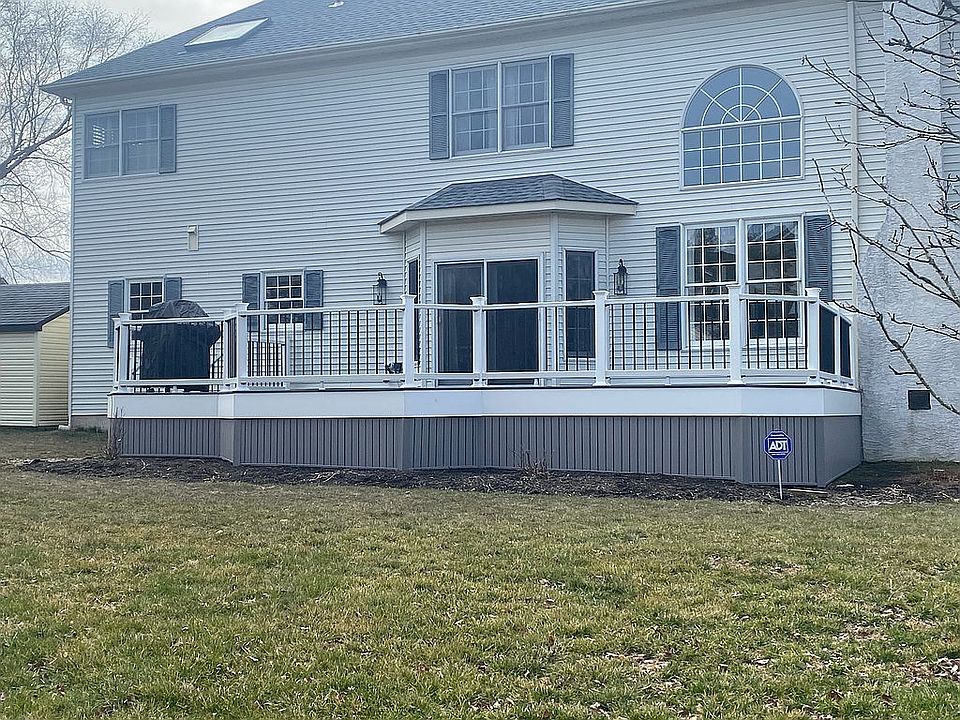 2nd image of 1 Granite Cir