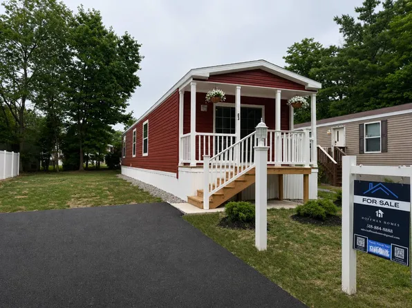331 Rowland St Trlr 63, Ballston Spa, NY 12020