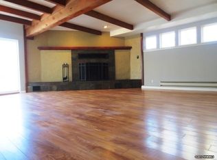 1895 Carter Dr, Reno, NV 89509