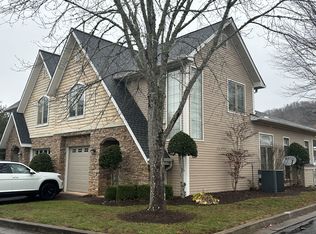 416 Oakmont Dr APT B, Hiawassee, GA 30546