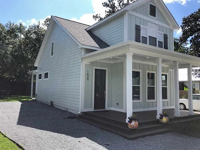 1625 N M L King Jr Blvd — Photo 14