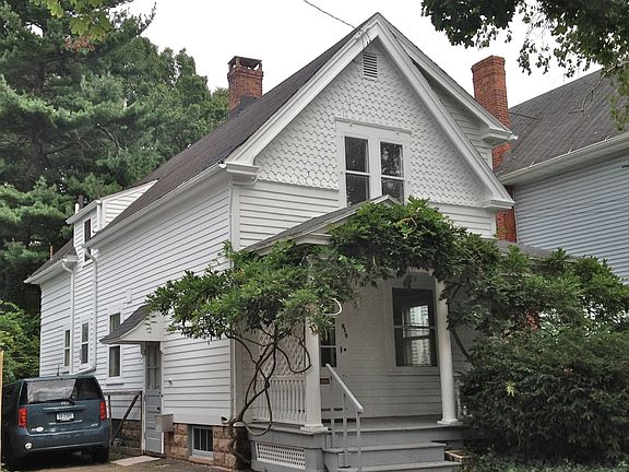 Front porch & entrance