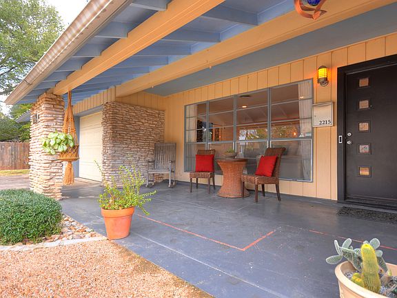 5th image of 2215 Alta Vista Ave