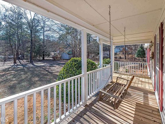 5th image of 752 Country Lake Ct