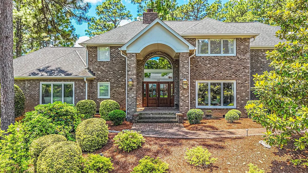 Building Photo - 110 Hearthstone Rd