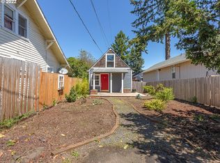 5825 SE Lambert St, Portland, OR 97206