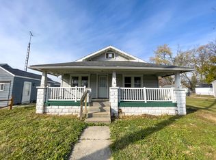 2413 S Hackley St, Muncie, IN 47302