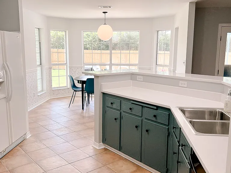 4031 Tiger Point Blvd — Photo 11