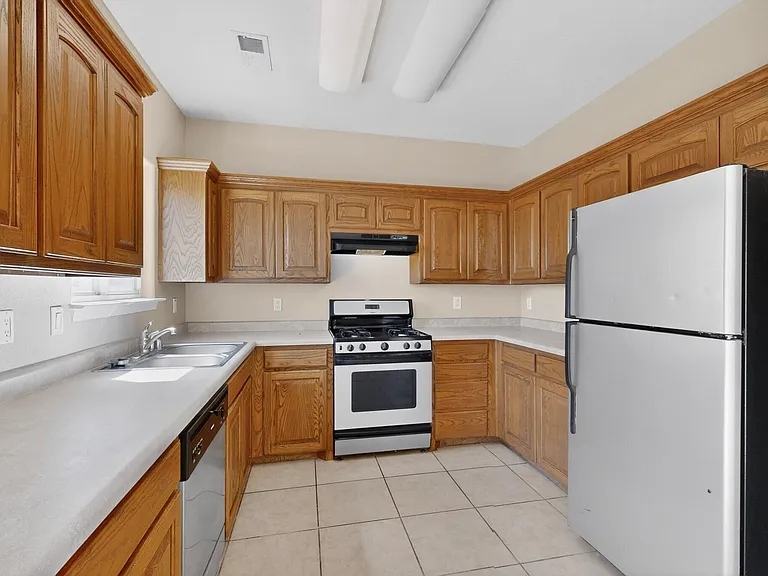 968 Molten Pl NW — Photo 12