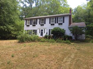28 Sacarrappa Rd, Oxford, MA 01540