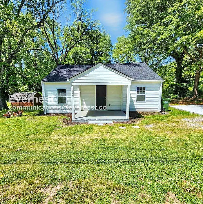 Building Photo - 306 Walker Dr