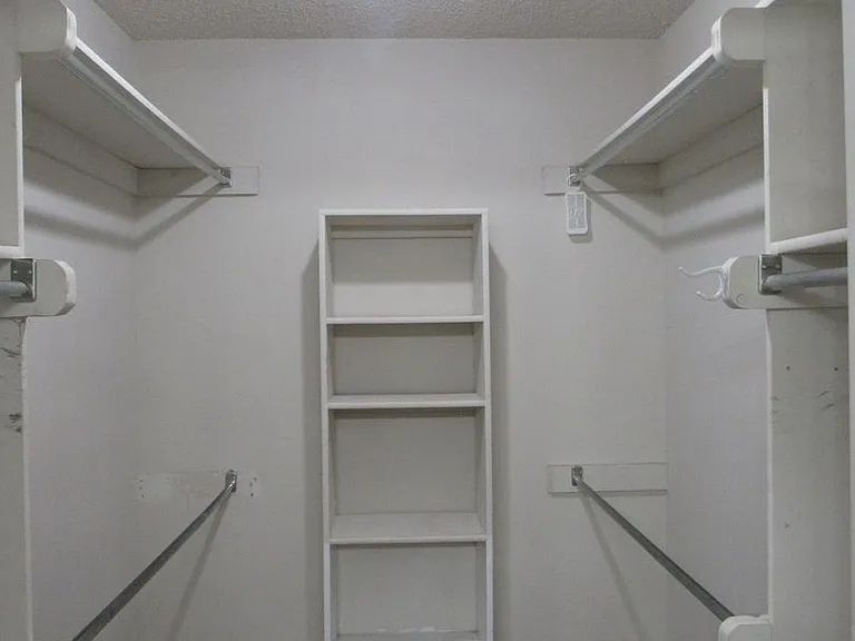 35 G St — Photo 22