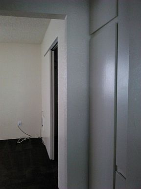 5th image of 144 W 42nd St APT 62