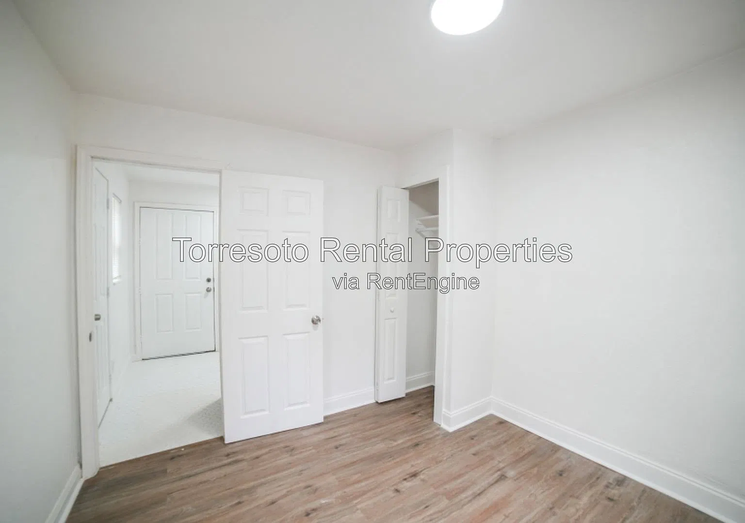 1 bed, 1.0 bath, $950 — Photo 2