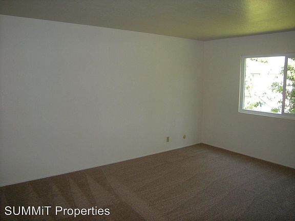5th image of 577 Grandview Ct APT 22