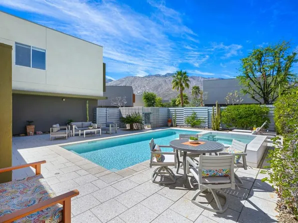 428 E Chelsea Dr, Palm Springs, CA 92262