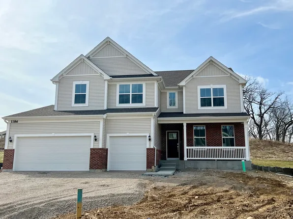 1186 Williamsbury Dr, Crystal Lake, IL 60012