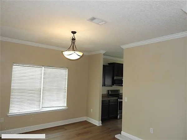 30 Mikell Ct — Photo 3