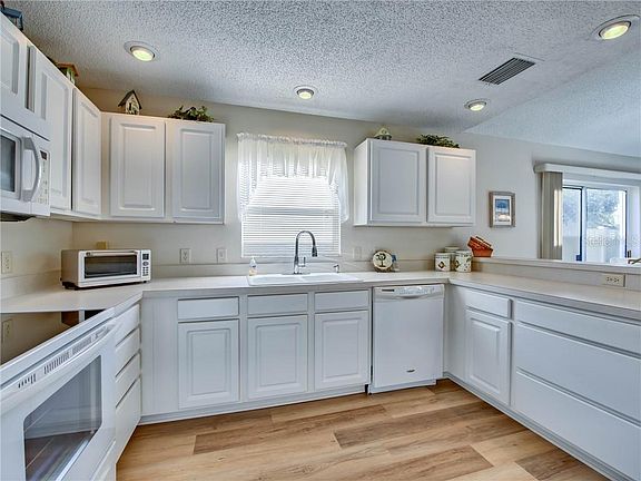 5th image of 7598 SE 170th Longview Ln