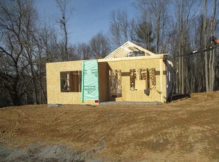 128 Sunset Rdg, Buena Vista, VA 24416