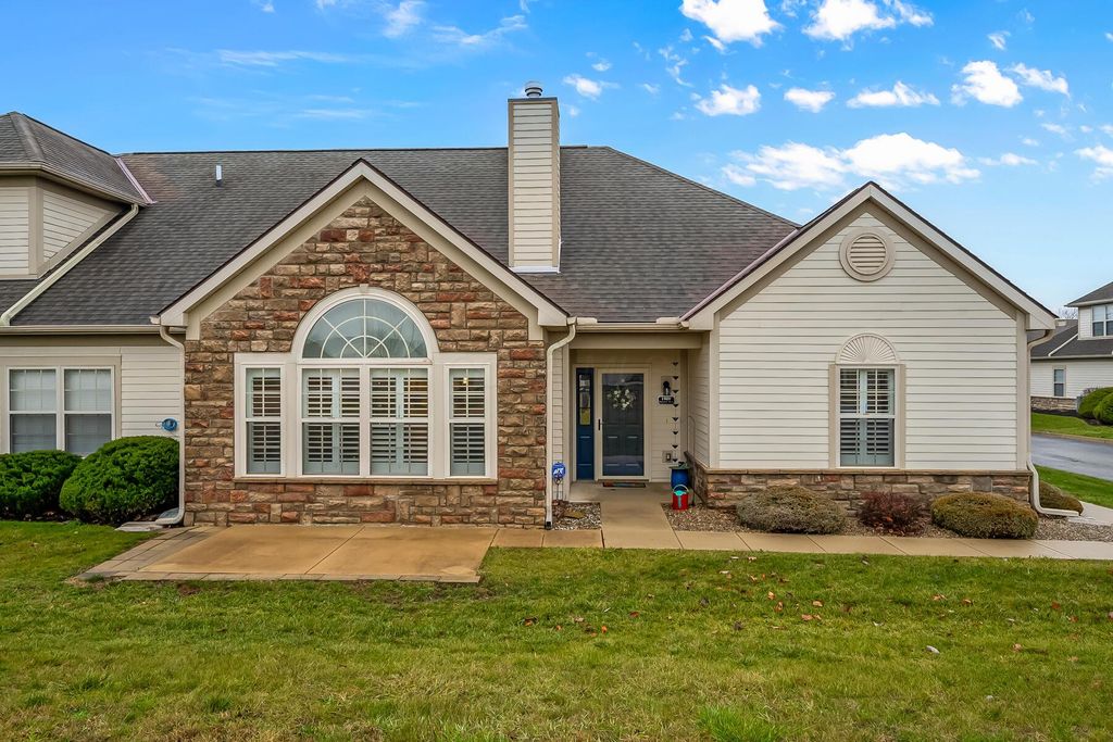 Real estate listing image