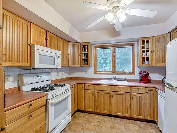2nd image of 1534 Briery Creek Rd
