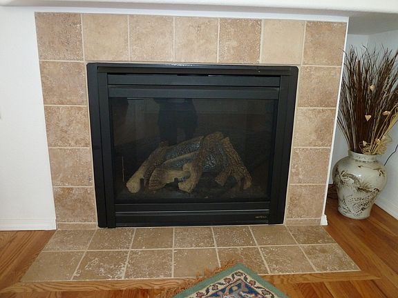Tiled Surround & Hearth