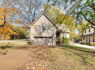1301 Howard Ave, Nashville, TN 37216