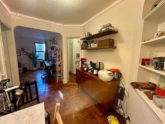 Rented by Carol T. Marino, LREB | media 15