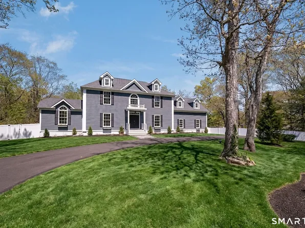 9 Sunset Ridge Drive, Guilford, CT 06437