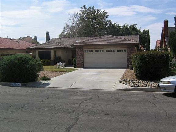 2nd image of 12684 Cedar Ln