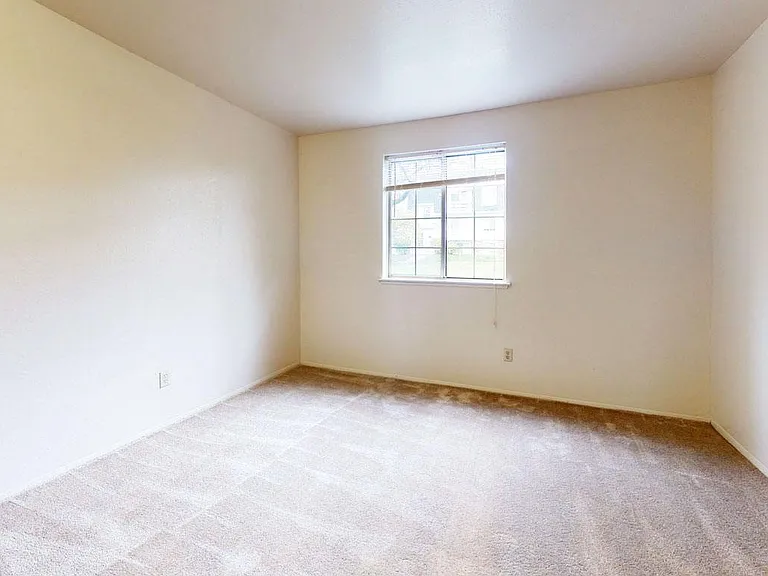 Trappers Cove Apartments — Photo 62